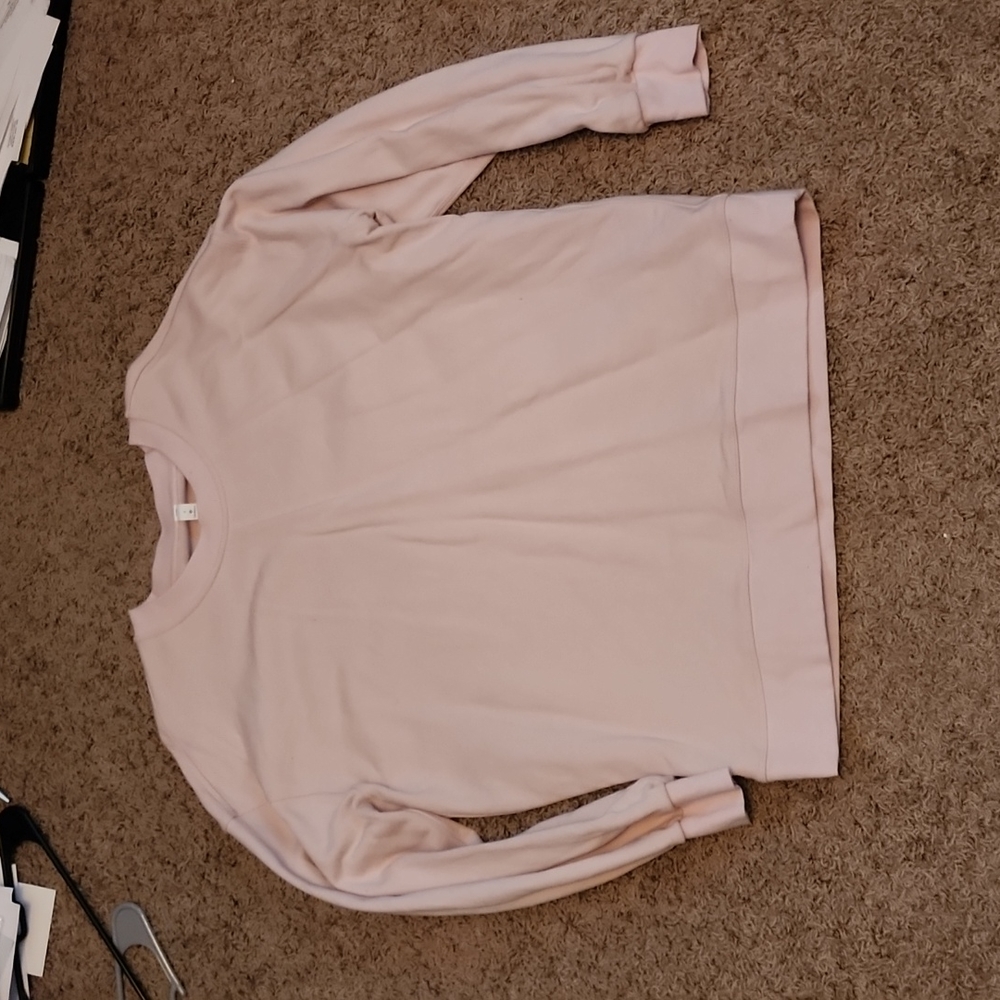 Lululemon sweatshirt